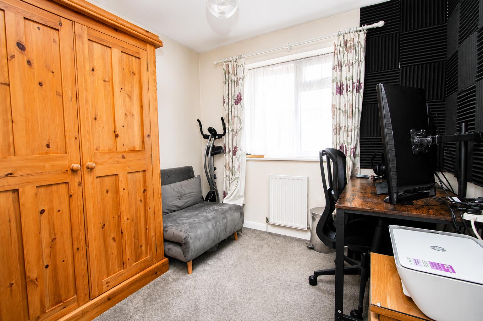 Groveside Close, Carshalton